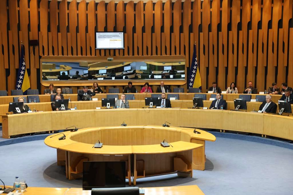 Klub Bošnjaka napustio sjednicu Doma naroda PSBiH, nema kvoruma za nastavak rada